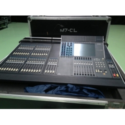 Цифровой микшерный пульт Yamaha M7CL 32